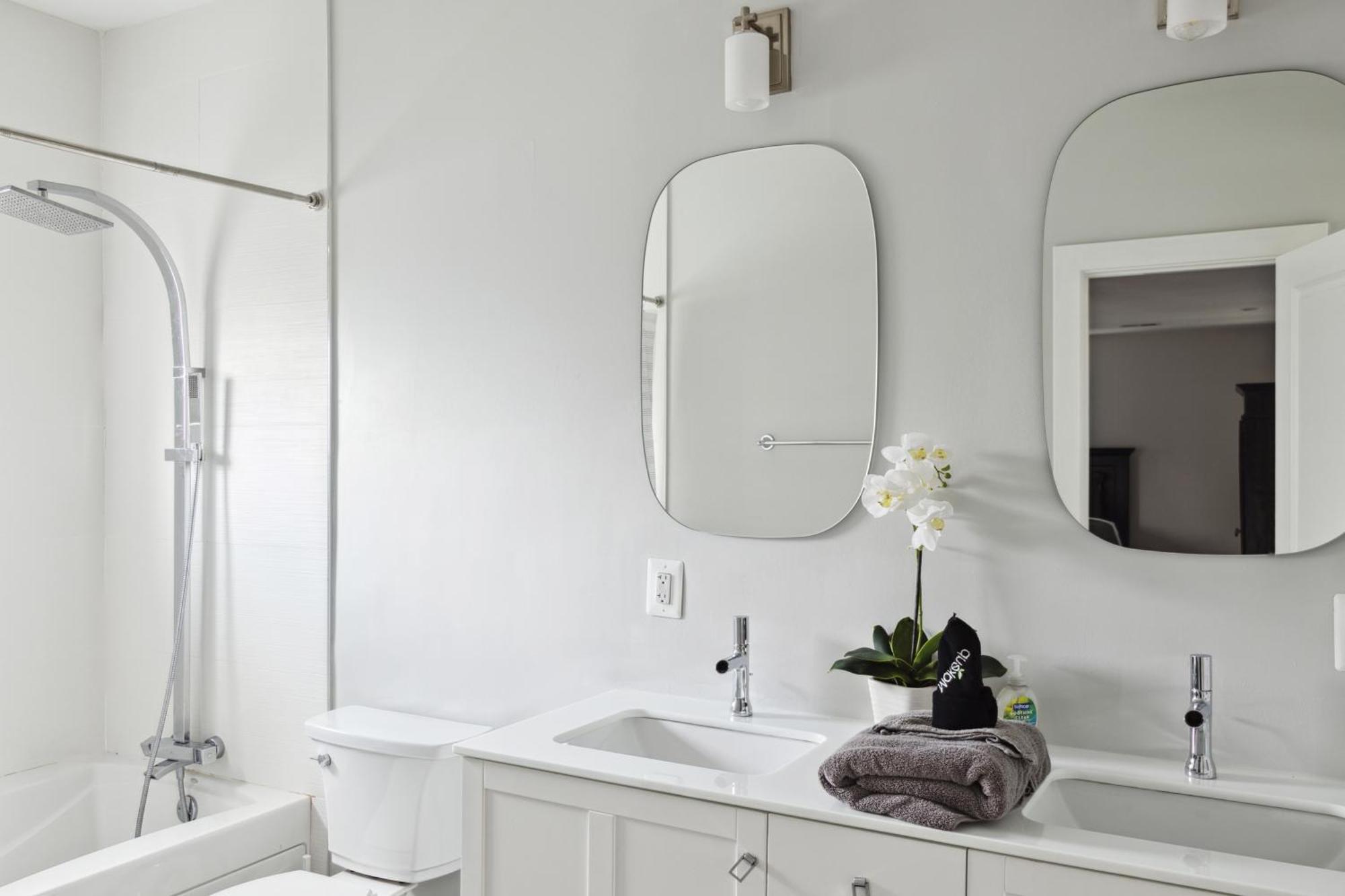 Luxury 4br 7 Mins To Us Capital, Rooftop Deck, In Free Parking Hébergement de vacances Washington